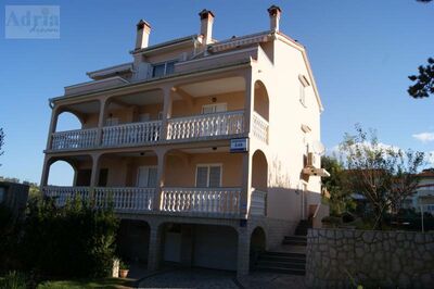 Villa Cucic in Lopar, Insel Rab (Kvarner) - Ferienwohnungen in Kroatien