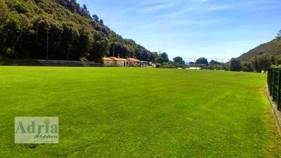 Adria-dream Fussball-Trainingslager in Kroatien | Sportanlage Rabac, Rasenfußballplatz in Rabac
